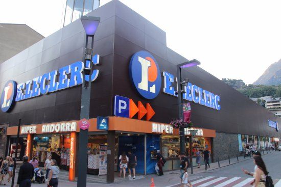 E.Leclerc Hiper retail storefront in Andorra